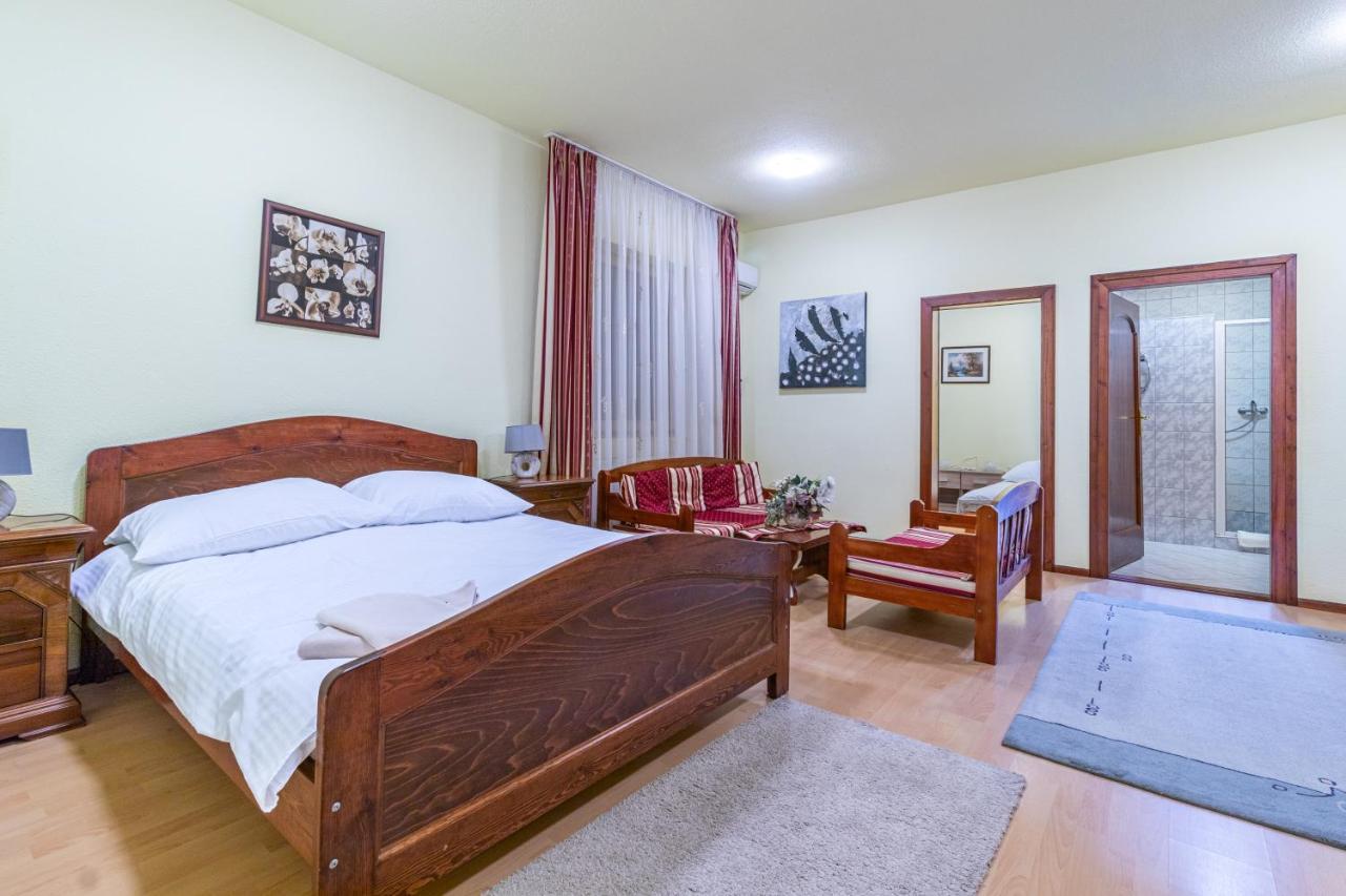 Kisduna Etterem-Panzio Dunaharaszti Extérieur photo