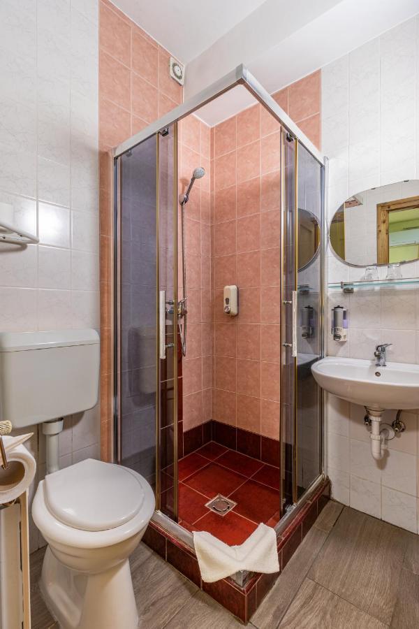 Kisduna Etterem-Panzio Dunaharaszti Extérieur photo